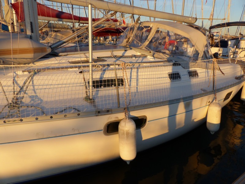 Oceanis 351 - 5.jpg